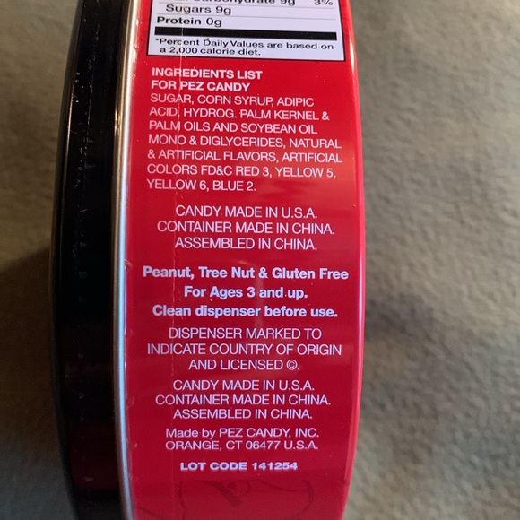 NIP Limited Edition Pez Angry Birds dispensers and candy in tin. - Picture 6 of 9